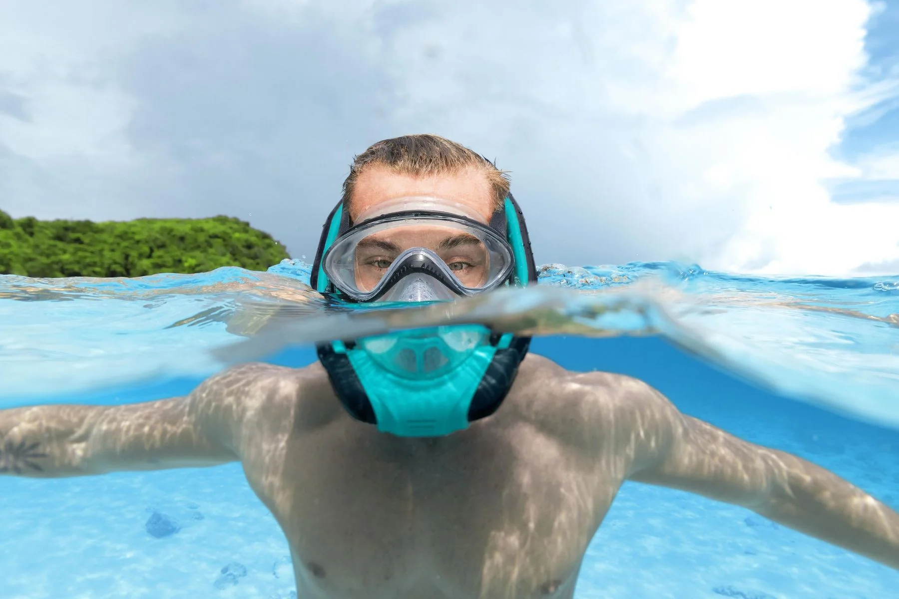 Hydro-Pro SeaClear Flowtech Snorkeling Mask, L/XL 5 Hydro-Pro SeaClear Flowtech Snorkeling Mask, L/XL